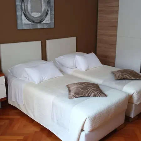 Vrlic Vendégház 3*